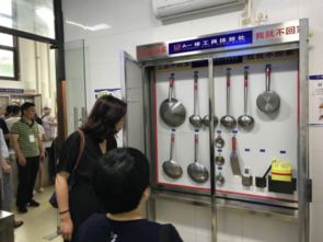 毛巾消毒都有流程圖 嚴(yán)格打表執(zhí)行 重慶餐飲行業(yè)協(xié)會(huì)推 最強(qiáng)食品安全 4d現(xiàn)場(chǎng)管理體系